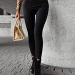 PRZEDSPRZEDAŻ Legginsy modelujące dopasowane MUCHMORE OLAVOGA czarne