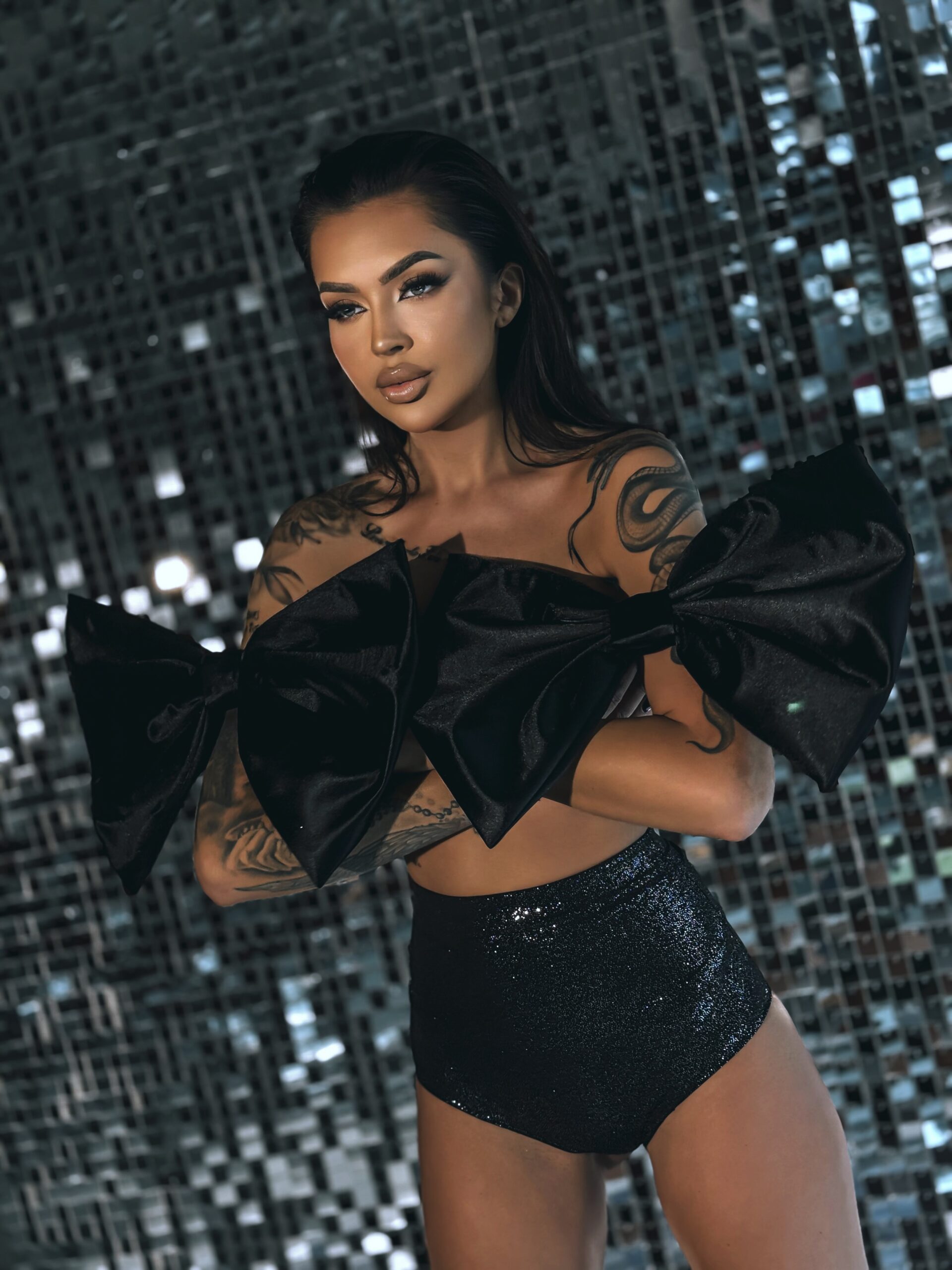 Spodenki brokatowe NB Libre czarne Spodenki brokatowe NB Libre czarne