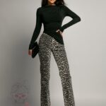 Spodnie jeansowe Strej w panterkę