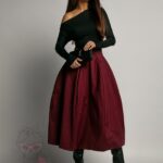 Bluzka z lejącym dekoltem Litsa czarna