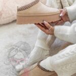 Śniegowce odkryte Madam Gobby c. beżowe