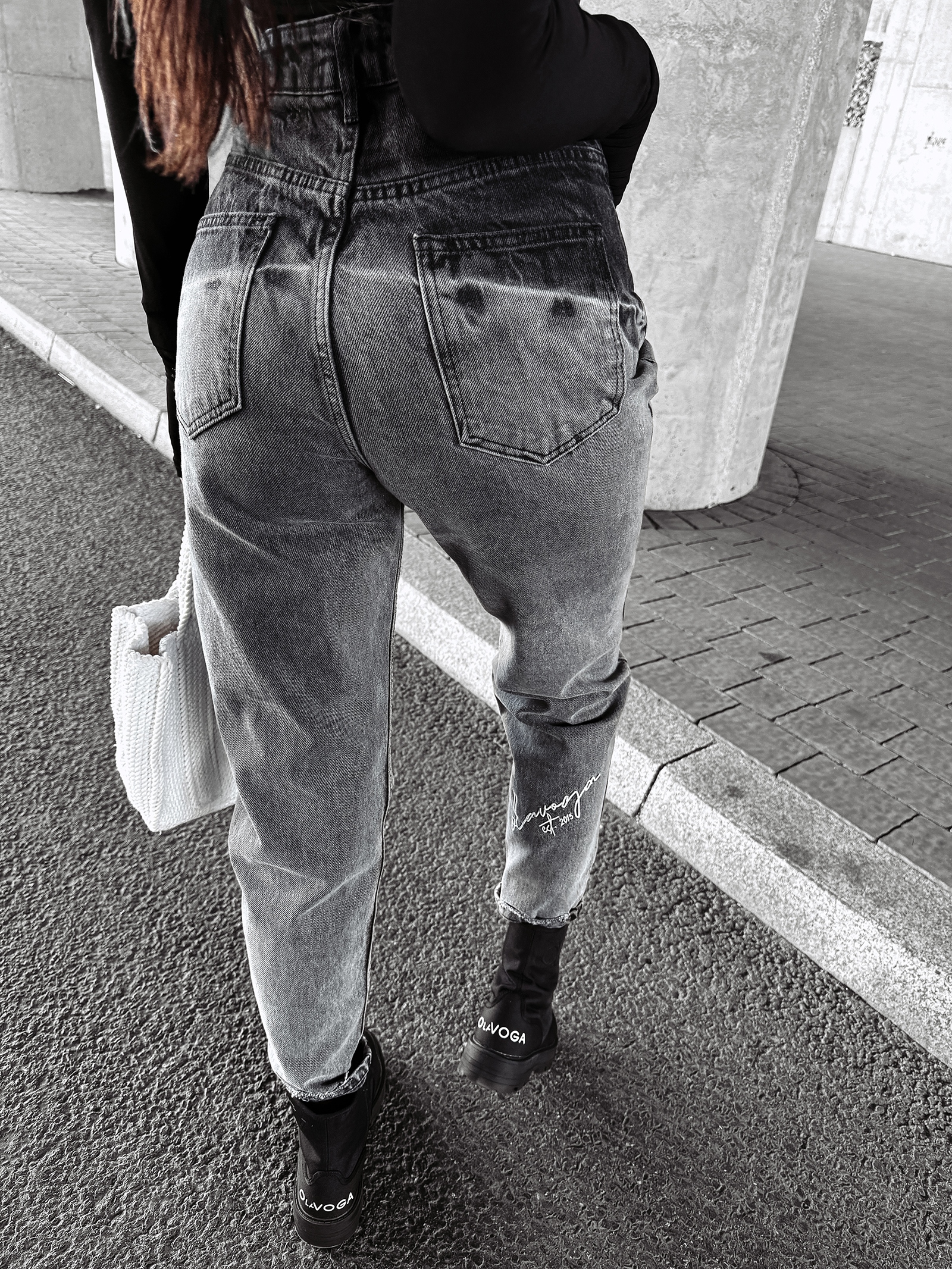 Spodnie jeansowe z przetarciami TYPER OLAVOGA szare Spodnie jeansowe z przetarciami TYPER OLAVOGA szare