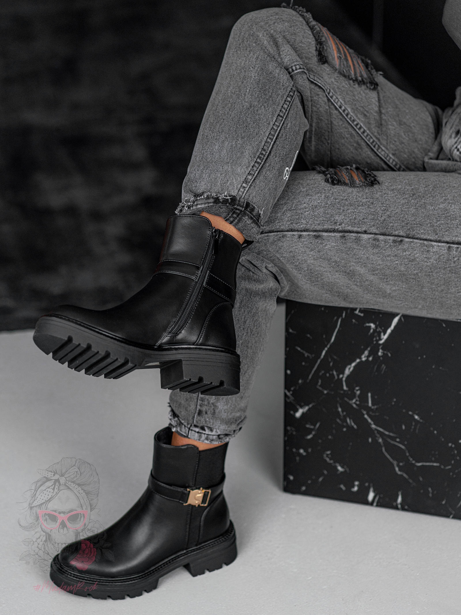 Botki klasyczne Madam Erts matowe czarne Botki klasyczne Madam Erts matowe czarne