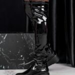 Kozaki lakierowane na platformie Rock Fers czarne