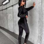 Komplet dres welurowy damski DRESSY OLAVOGA czarny