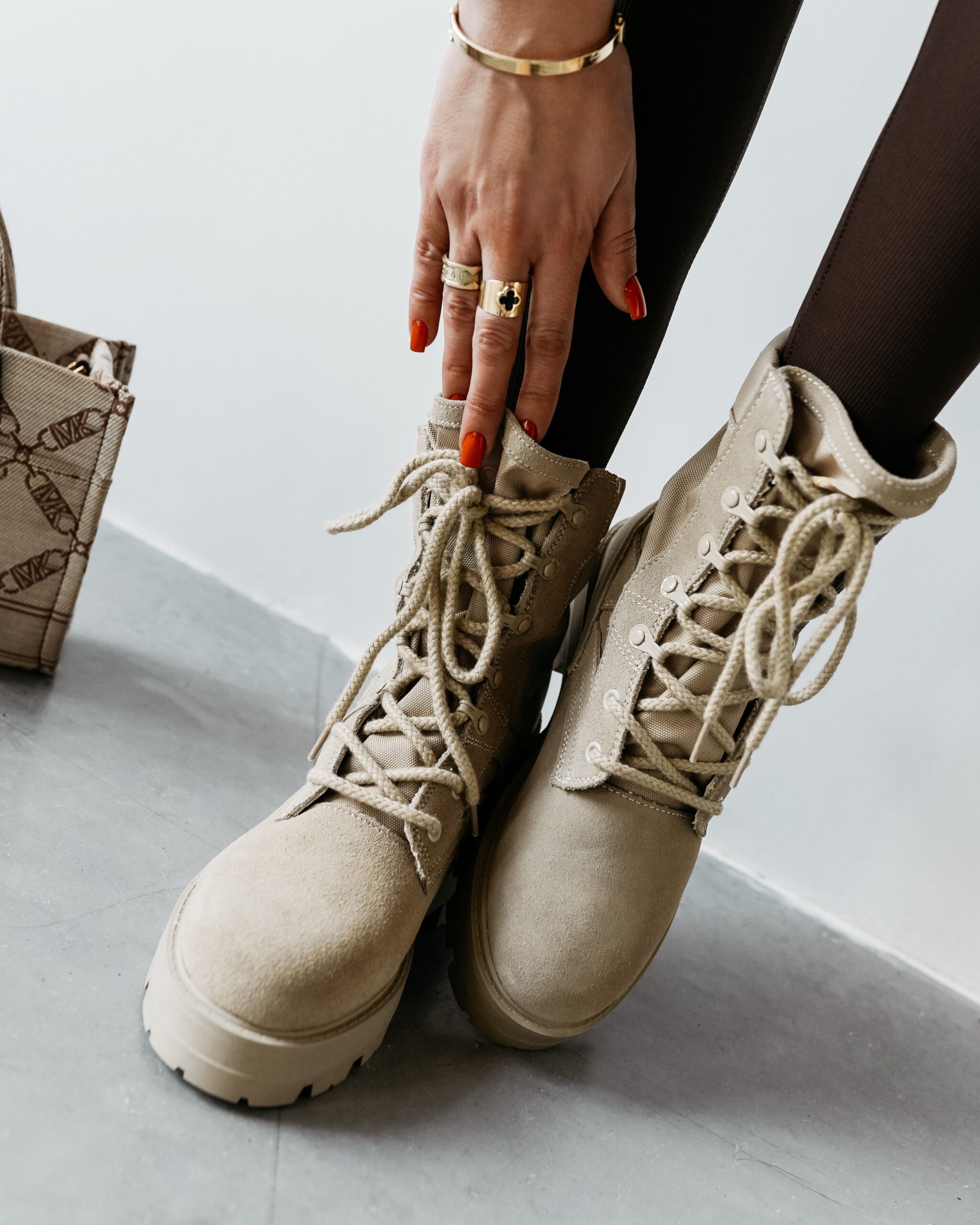 Workery damskie HIKER OLAVOGA beżowe Workery damskie HIKER OLAVOGA beżowe