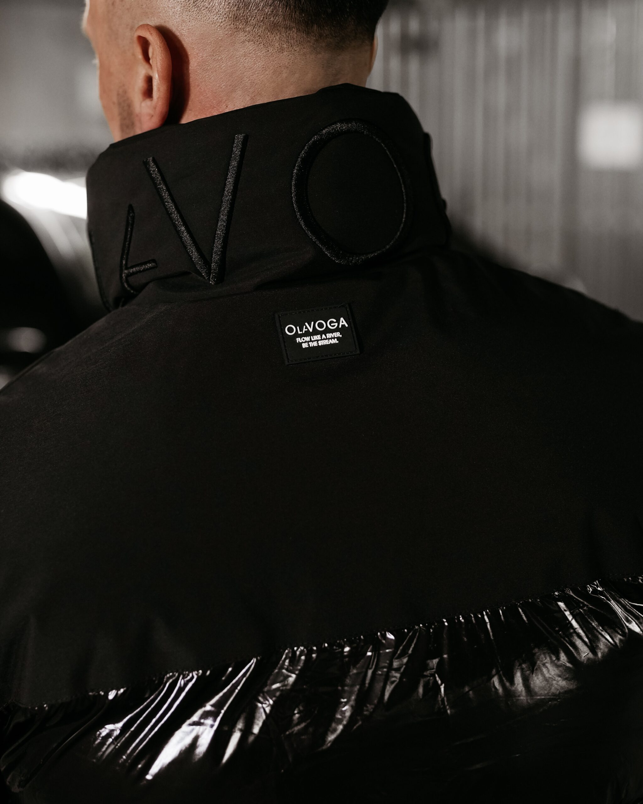 Kurtka męska z kołnierzem BENTON OLAVOGA czarna