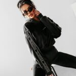 Dres damski welurowy CHANDAL OLAVOGA czarny