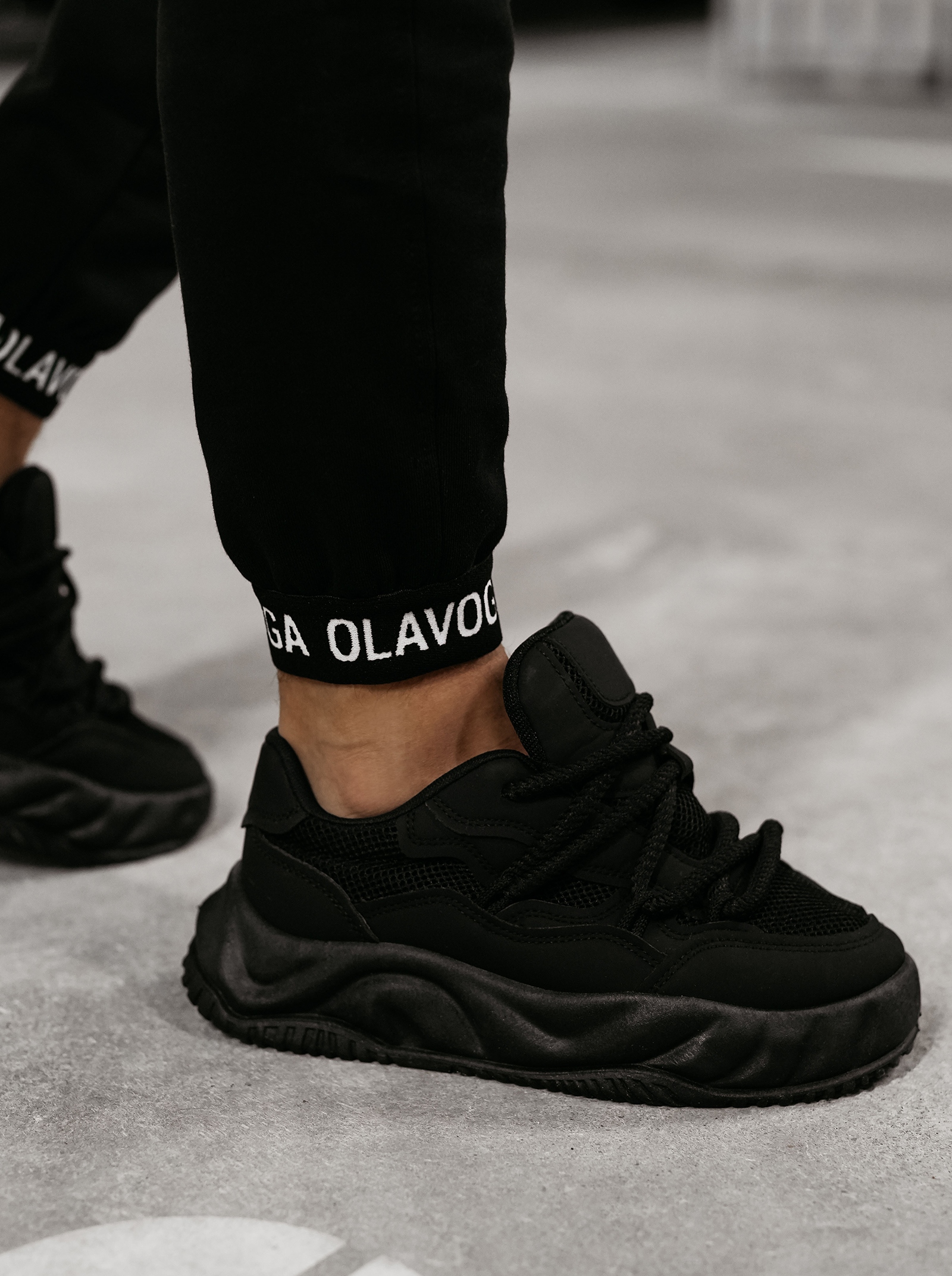 Spodnie męskie bawełniane TRIVO OLAVOGA czarne Spodnie męskie bawełniane TRIVO OLAVOGA czarne