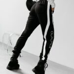 Spodnie bawełniane FICKOR OLAVOGA czarne