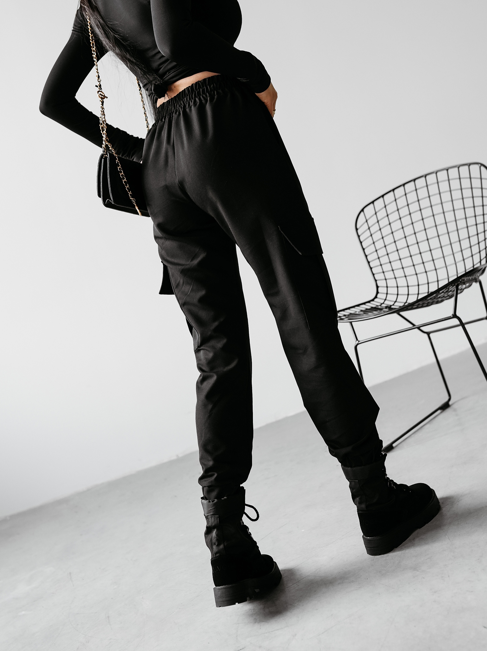 Spodnie cargo TASCE OLAVOGA czarne