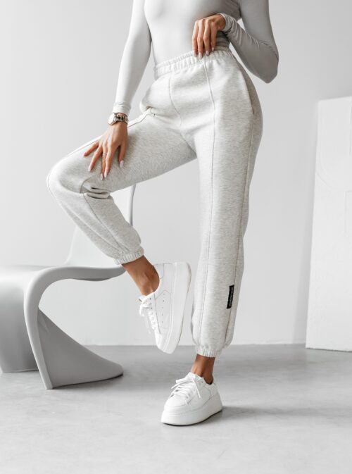 Spodnie sportowe TELO OLAVOGA szare