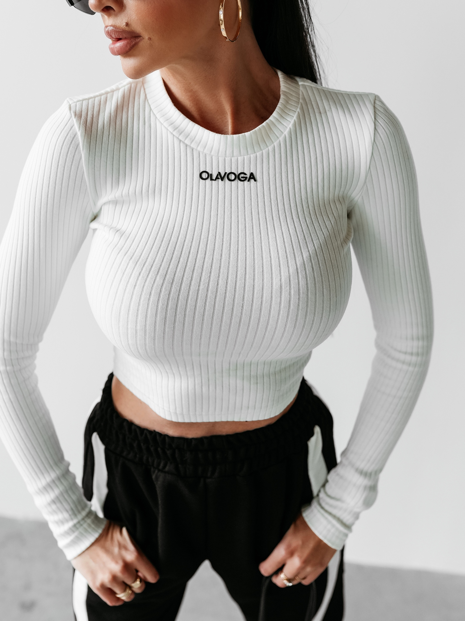 Bluzka przylegająca ATLANTA OLAVOGA ecru