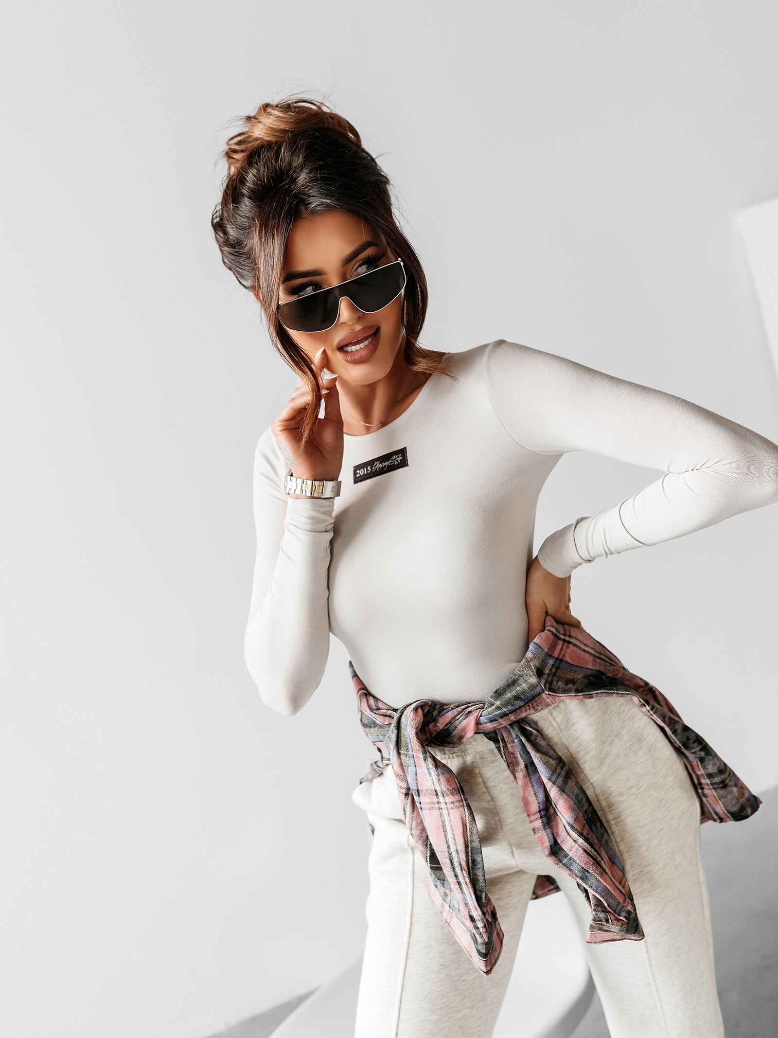 Body klasyczne CUERPO OLAVOGA szary Body klasyczne CUERPO OLAVOGA szary