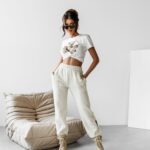 T-shirt taliowany NALLE OLAVOGA ecru