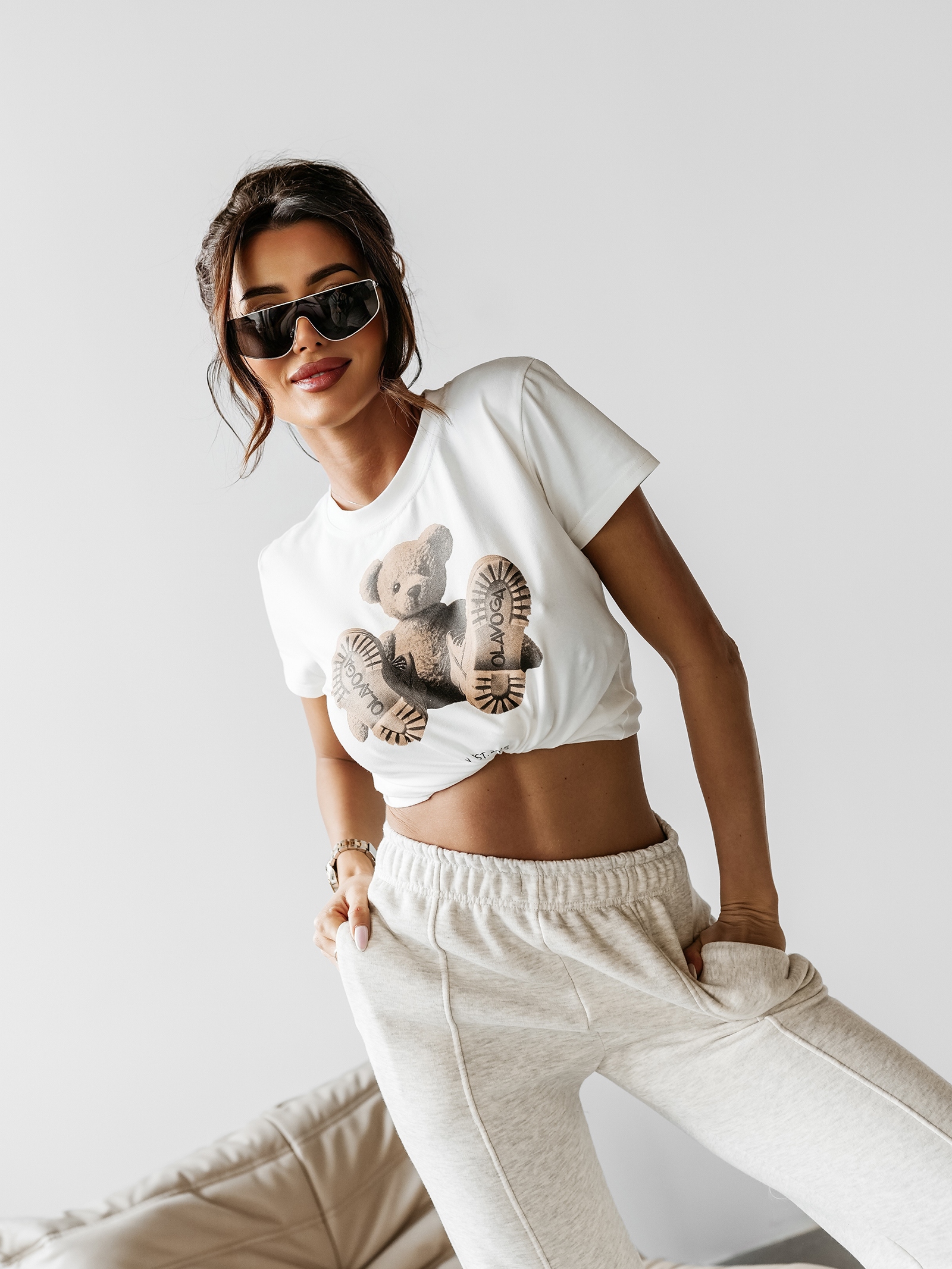 T-shirt taliowany NALLE OLAVOGA ecru T-shirt taliowany NALLE OLAVOGA ecru