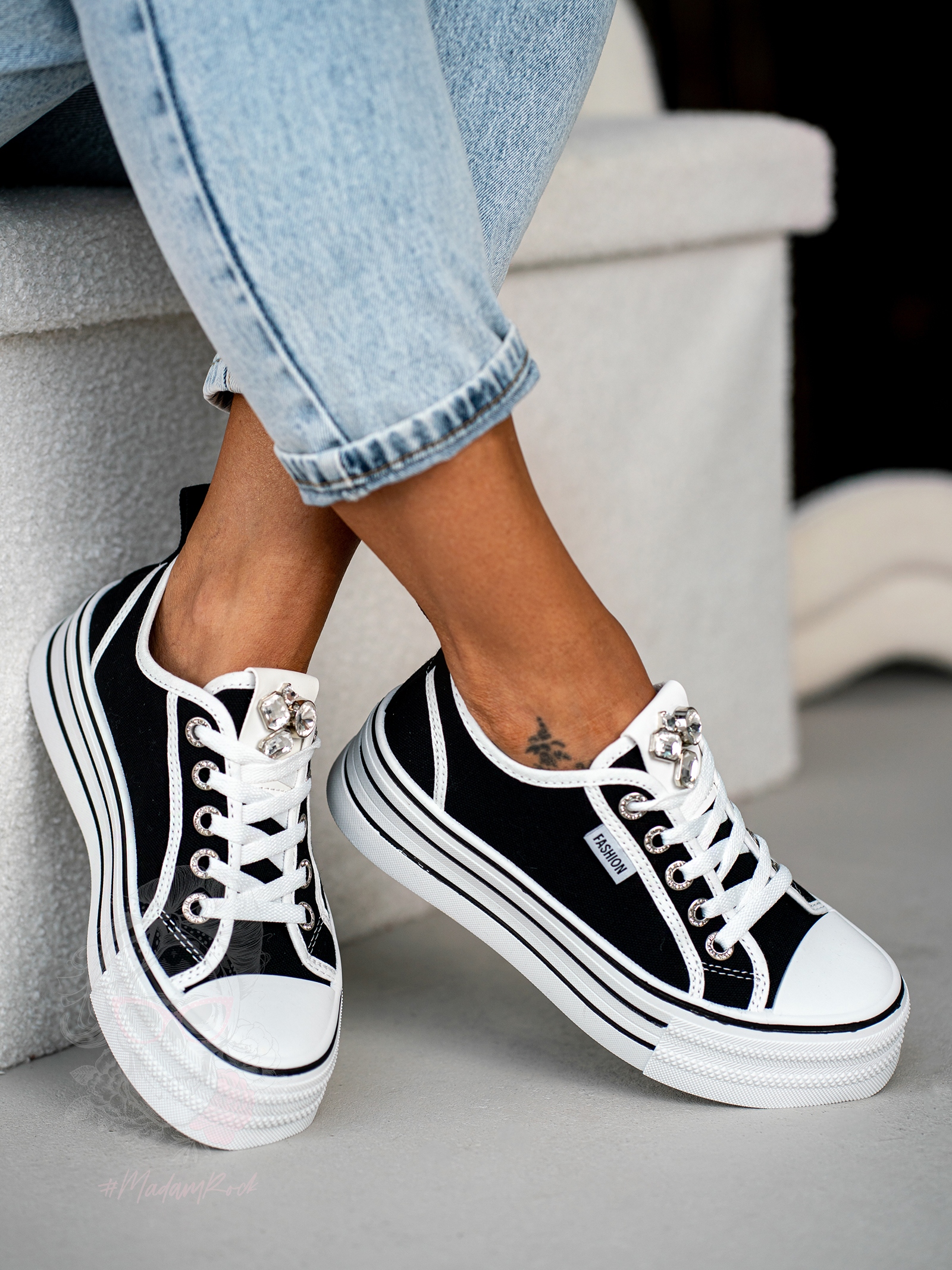 Trampki na grubej podeszwie Madam Kisik czarne