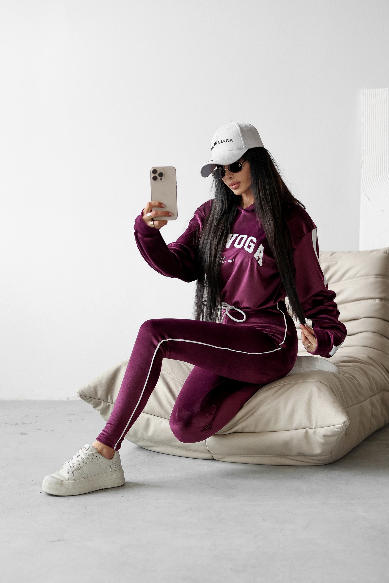 Dres welurowy HANA OLAVOGA bordowy