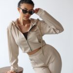 Dres damski TUTO OLAVOGA beżowy