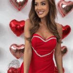 Sukienka rozkloszowana NB V-ness czerwona