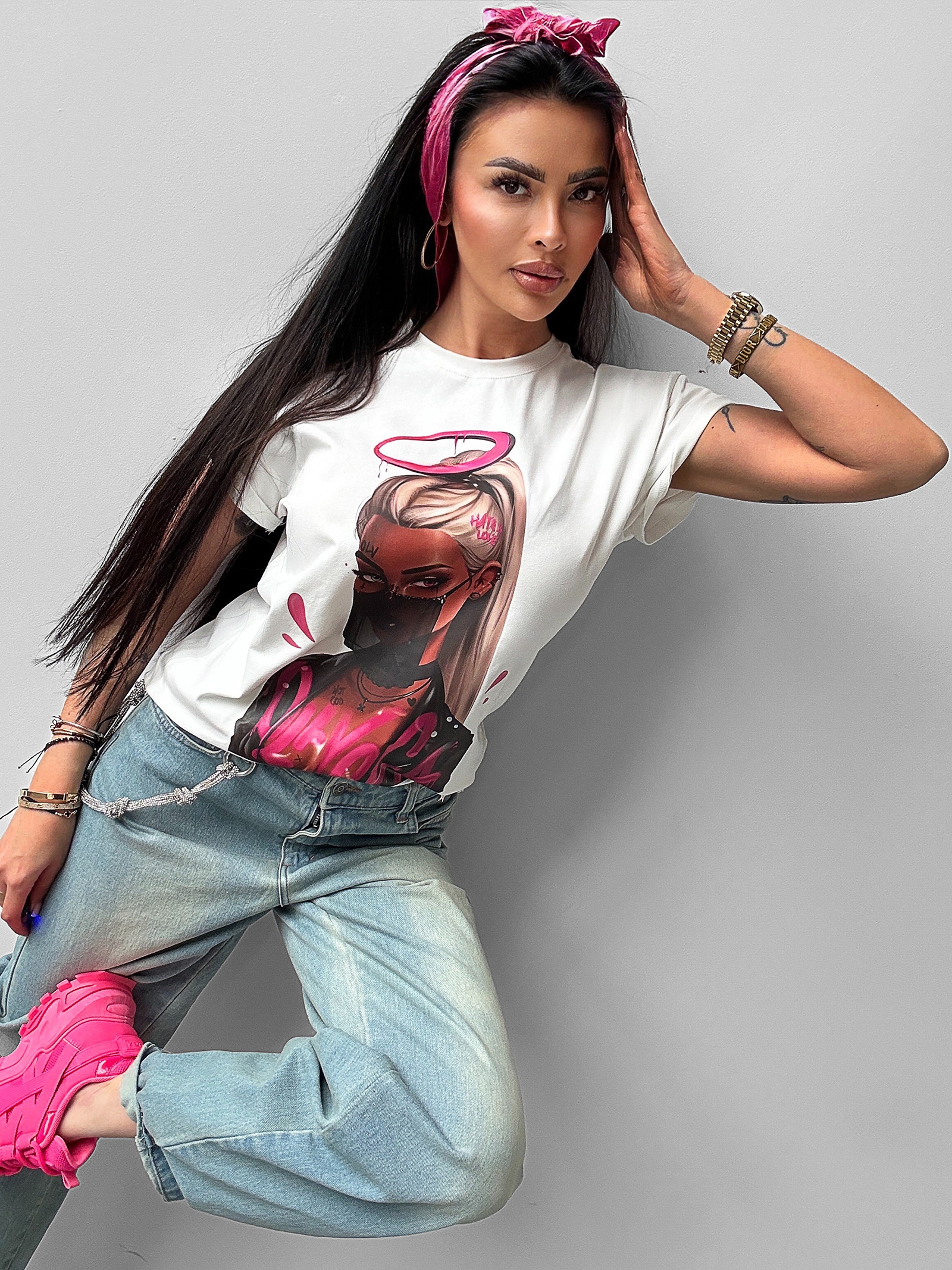 T-shirt z grafiką LOTE OLAVOGA ecru