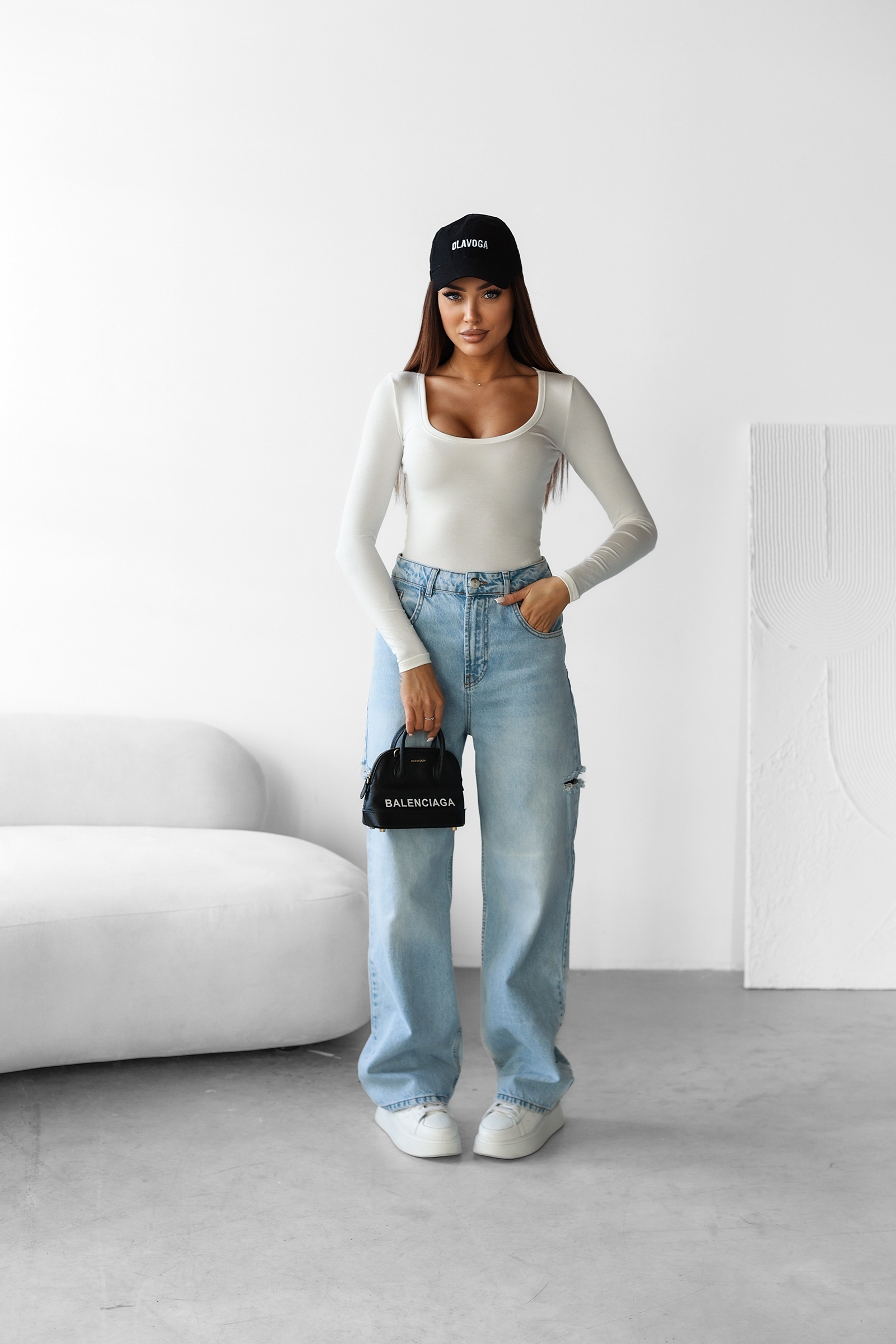 Bluzka basic ATAJA OLAVOGA ecru Bluzka basic ATAJA OLAVOGA ecru