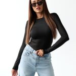 Bluzka elastyczna BASIT OLAVOGA czarna