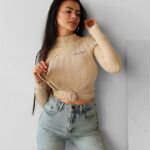 Sweter prążkowany PIPER OLAVOGA beżowy