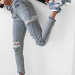 Spodnie jeansowe dopasowane LUNA OLAVOGA niebieskie