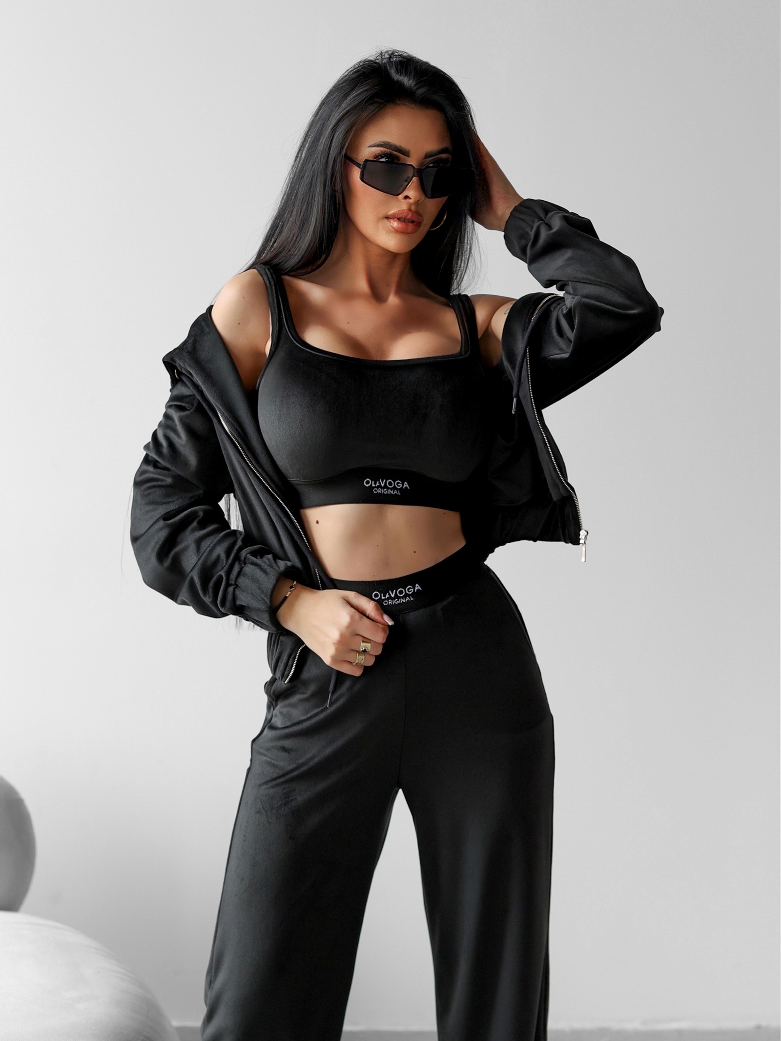 Komplet welurowy 3-częściowy TRES OLAVOGA czarny