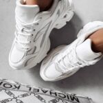 Buty sportowe sneakersy ZX320 OLAVOGA białe