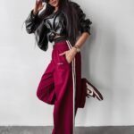 Spodnie z szerokimi nogawkami ANDRA OLAVOGA bordowe