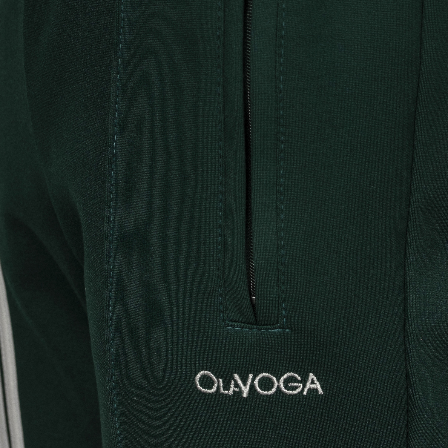 Spodnie z lampasami CLOCHE OLAVOGA zielone Spodnie z lampasami CLOCHE OLAVOGA zielone