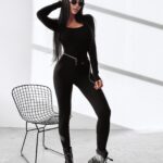 Kombinezon dopasowany SALOPE OLAVOGA czarny