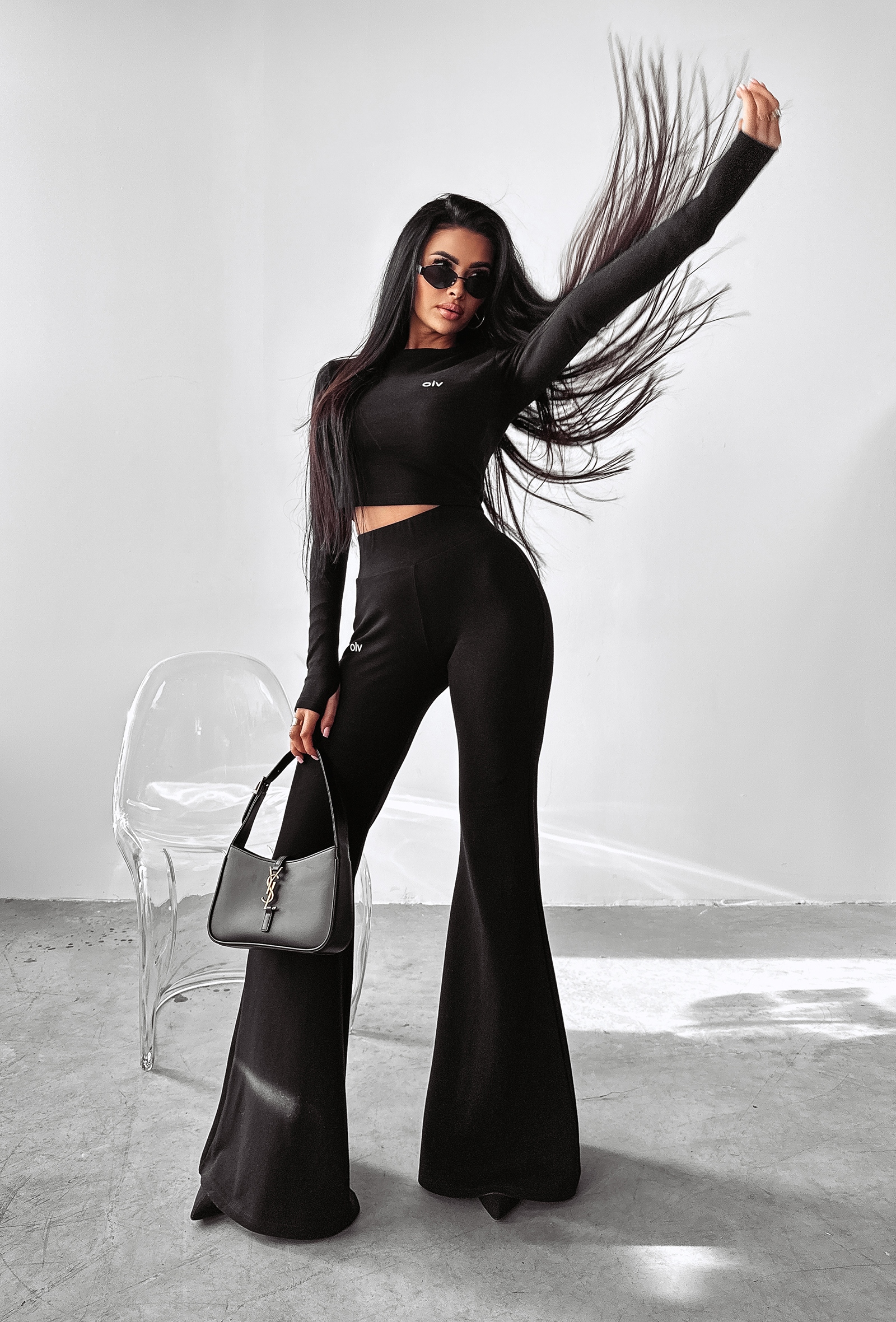 Komplet dresowy bawełniany PRAVA OLAVOGA czarny