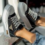 Trampki na grubej podeszwie Madam Postes czarne