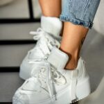 Buty sportowe na platformie Madam Dolle białe