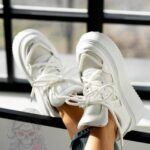 Buty sportowe na platformie Madam Dolle białe