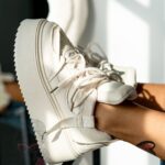 Buty sportowe na platformie Madam Dolle beżowe