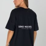 T-shirt bawełniany CHIARA BOOBIES czarny