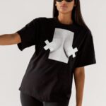 T-shirt bawełniany CHIARA BOOBIES czarny