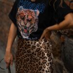 T-shirt oversize CHIARA ROAR czarny