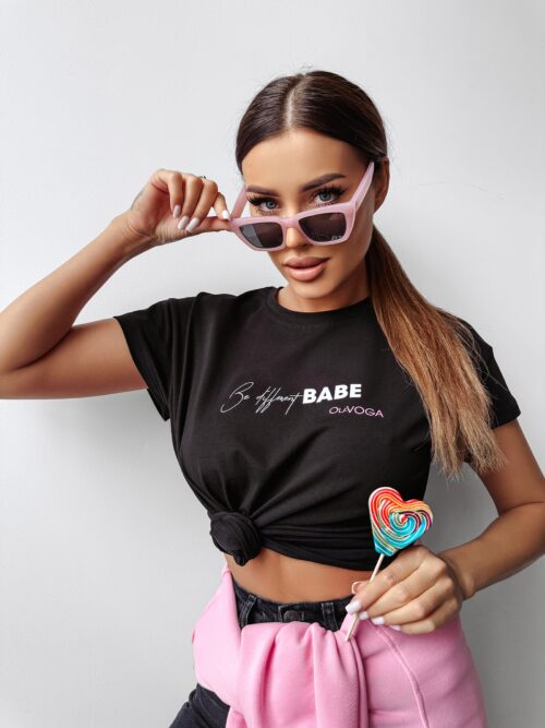 T-shirt damski bawełniany PURNITO OLAVOGA czarny