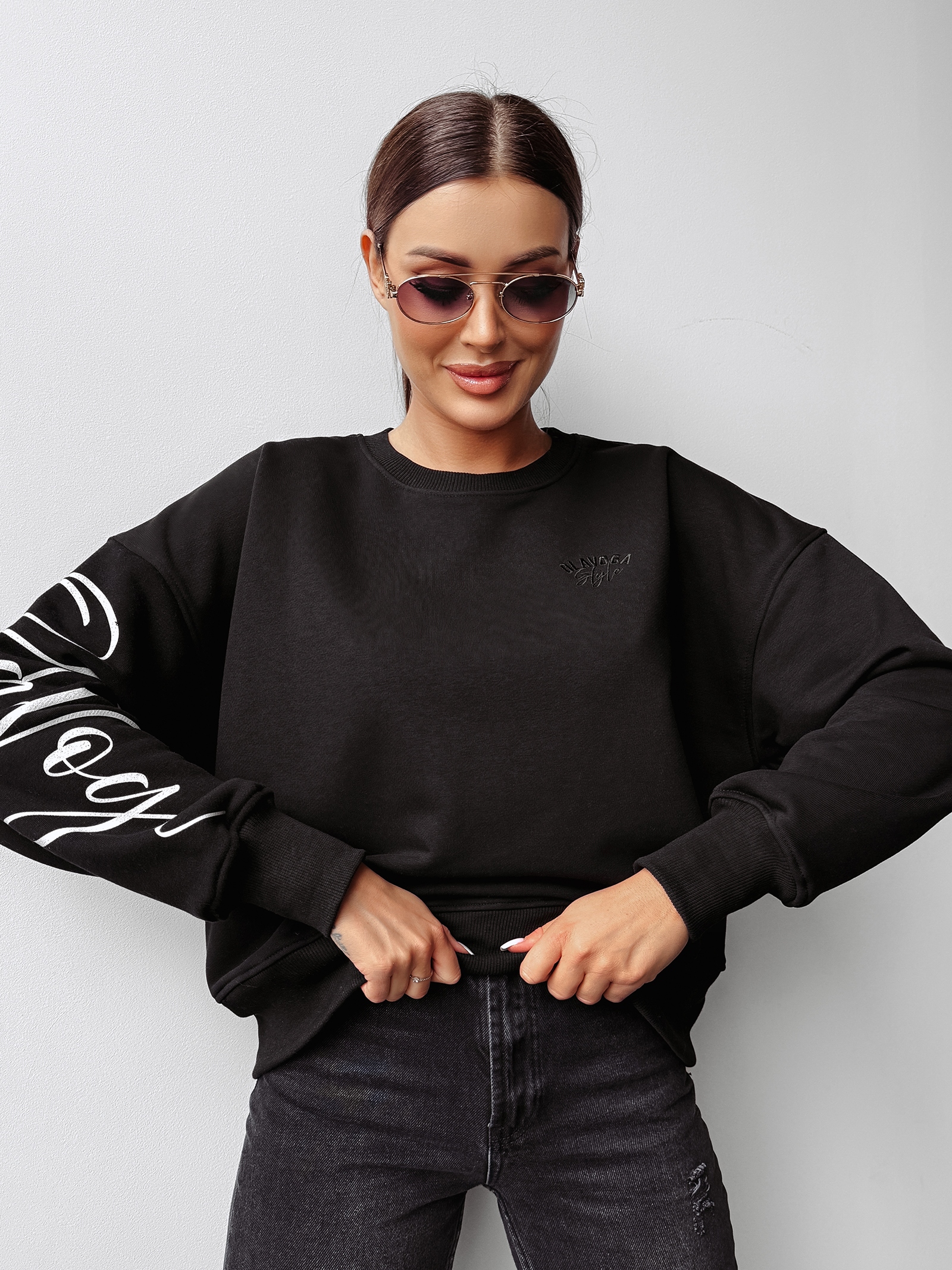 Bluza oversize SODA OLAVOGA czarna Bluza oversize SODA OLAVOGA czarna