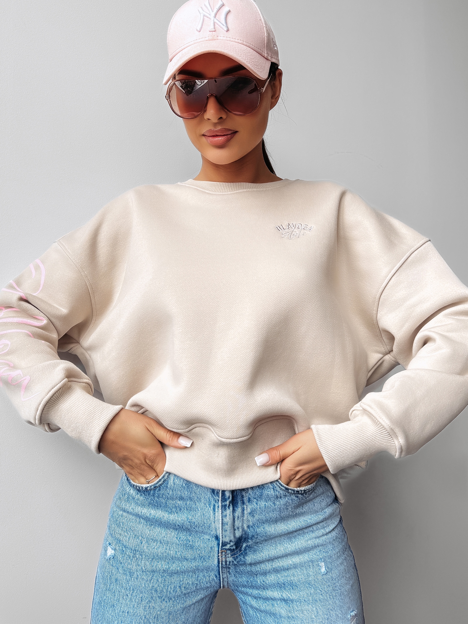 Bluza oversize SODA OLAVOGA beżowa Bluza oversize SODA OLAVOGA beżowa