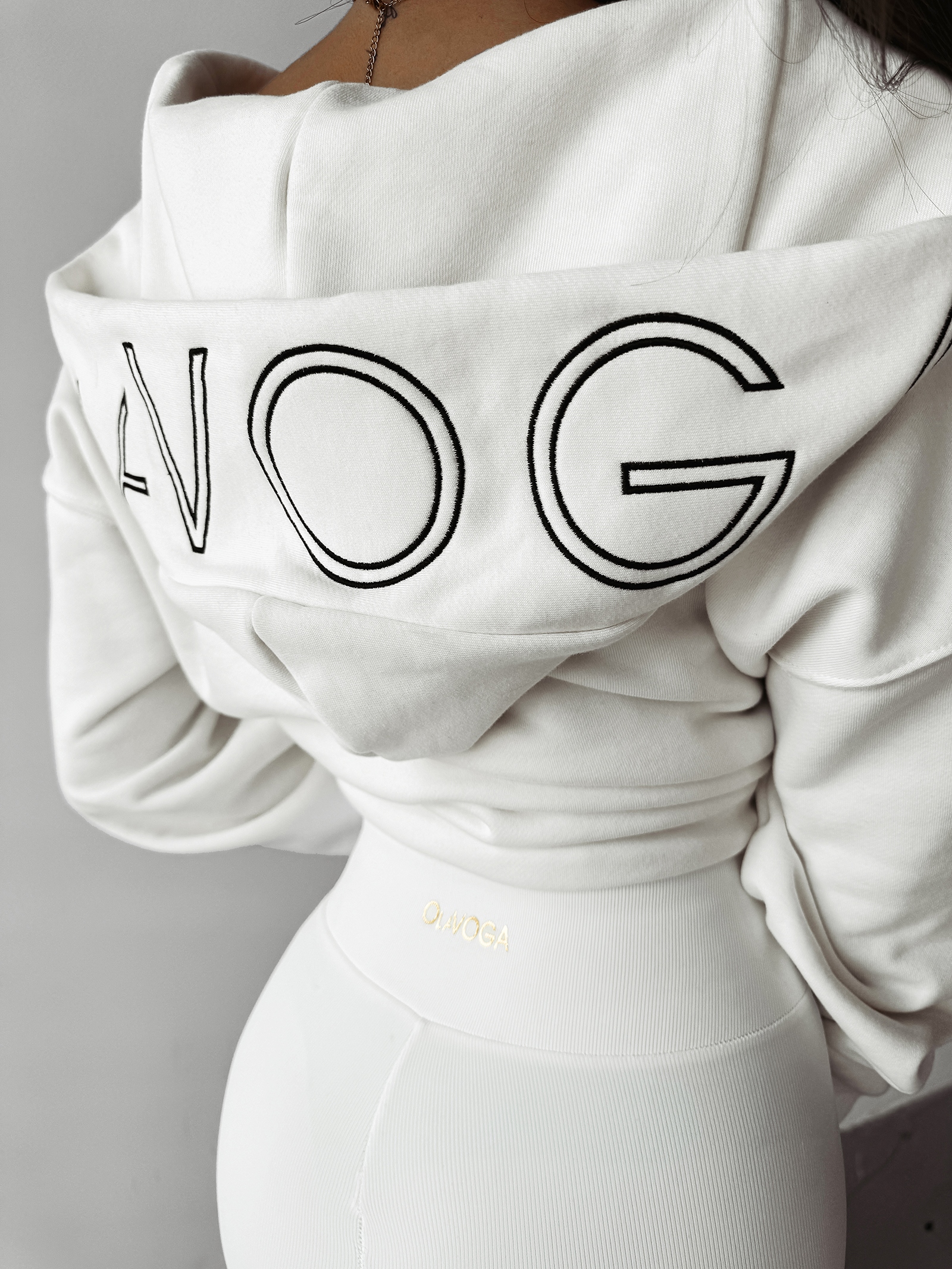 Bluza damska z kapturem MOLETO OLAVOGA ecru