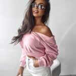 Bluza damska z kapturem MOLETO OLAVOGA pudrowa