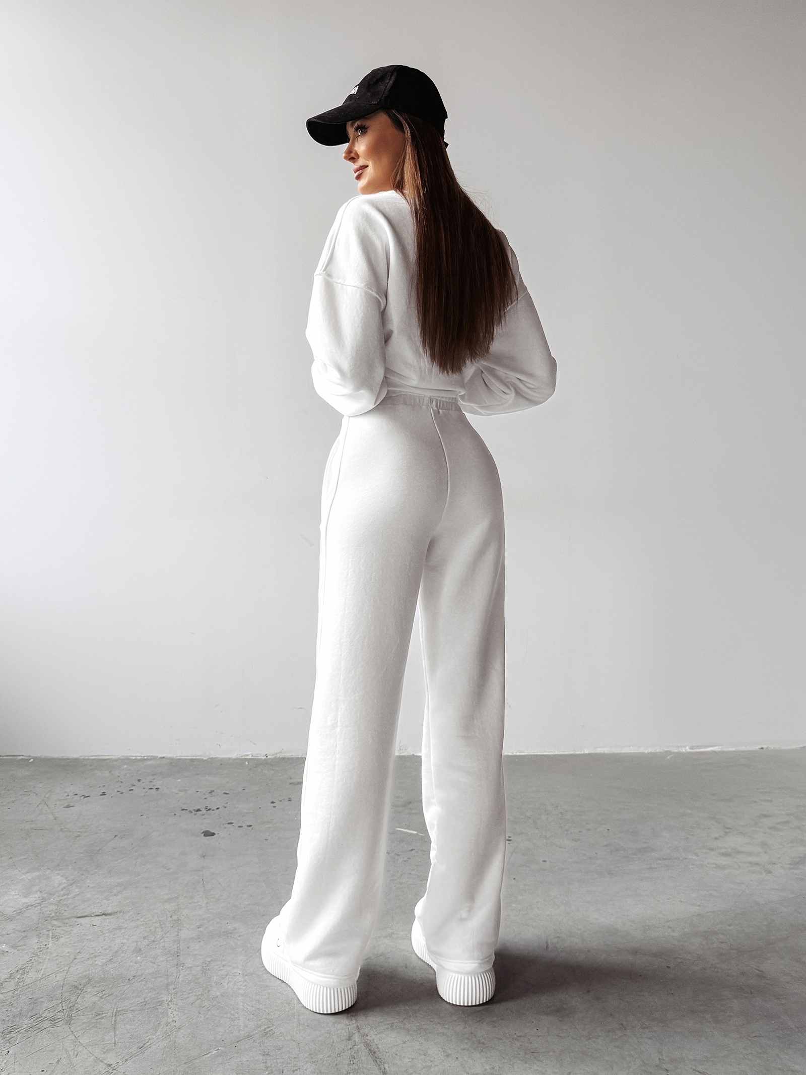 Komplet sportowy bawełniany SETELA OLAVOGA ecru