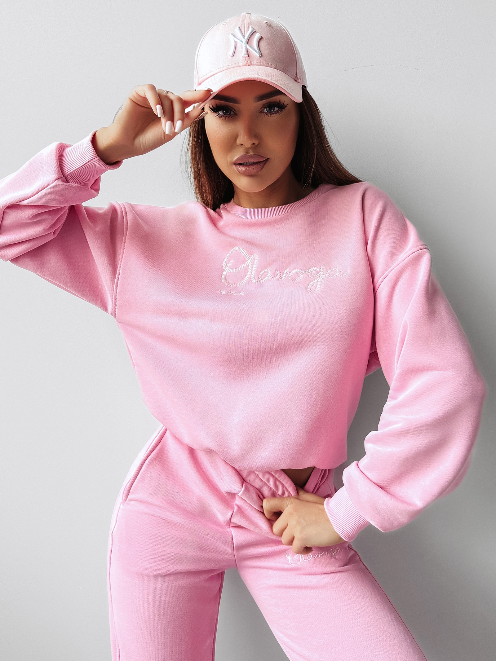 Komplet sportowy bawełniany SETELA OLAVOGA pudrowy Komplet sportowy bawełniany SETELA OLAVOGA pudrowy