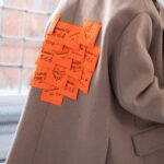 Marynarka oversize z aplikacją MC SMILE c.beżowa/pomarańcz